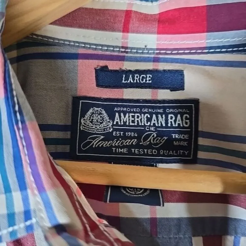 American Rag Shirt Mens Large Red Blue Tartan Plaid Button Up Long Sleeve Casual